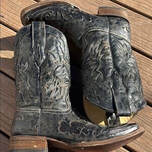 Corral Vintage Cowboy Boots